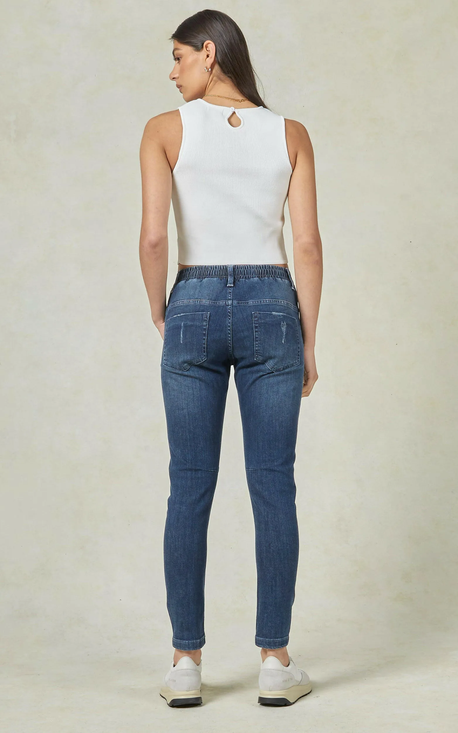 Active Classic Ankle Length Jeans