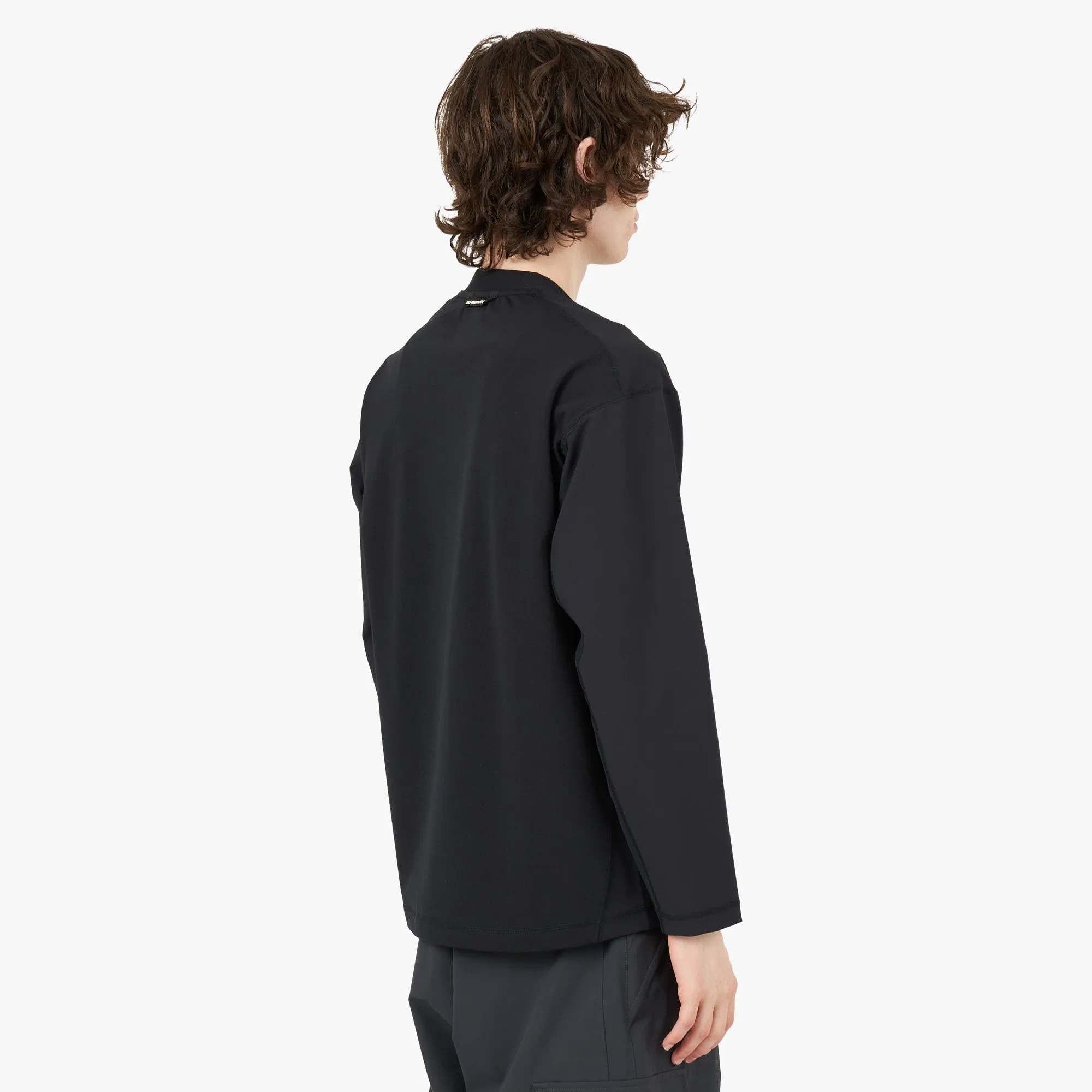 and wander 74 Hybrid Warm Pocket Shirt / Black