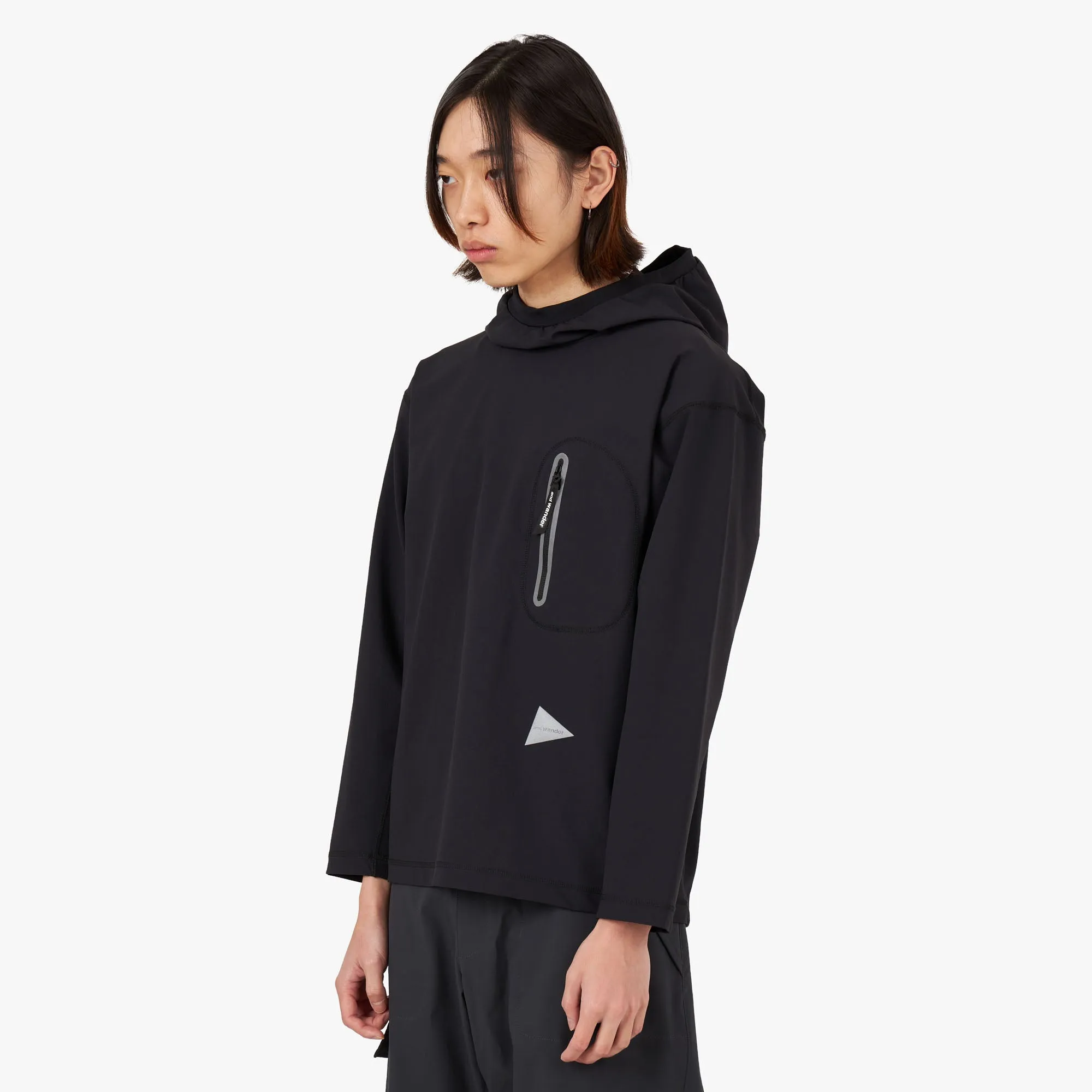 and wander Hybrid Warm Pocket Hoodie / Black