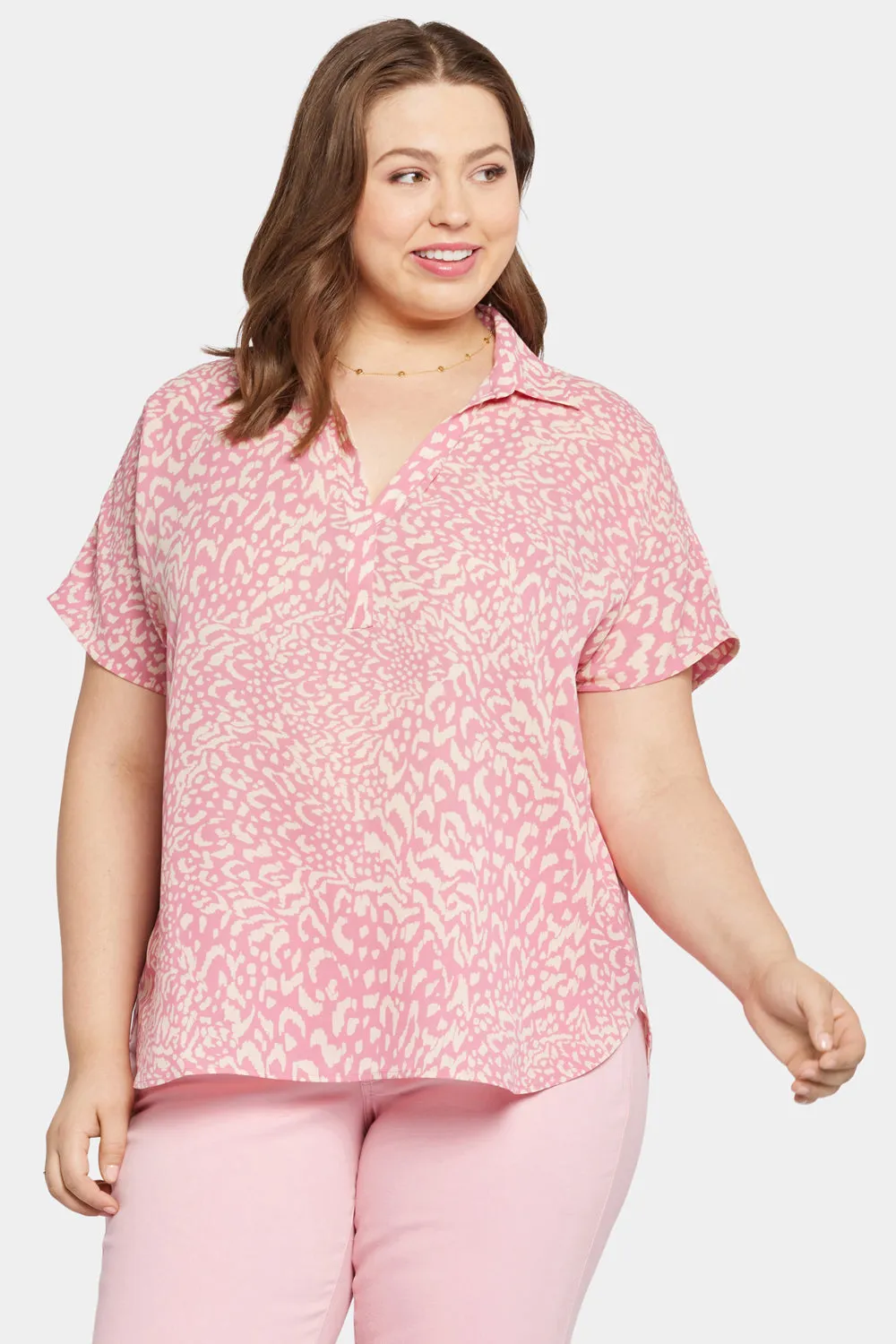 Becky Short Sleeved Blouse In Plus Size - Alana