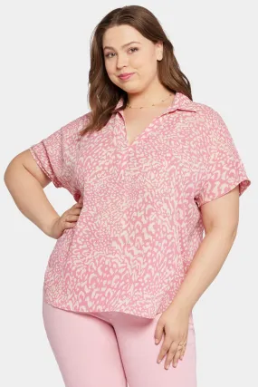 Becky Short Sleeved Blouse In Plus Size - Alana