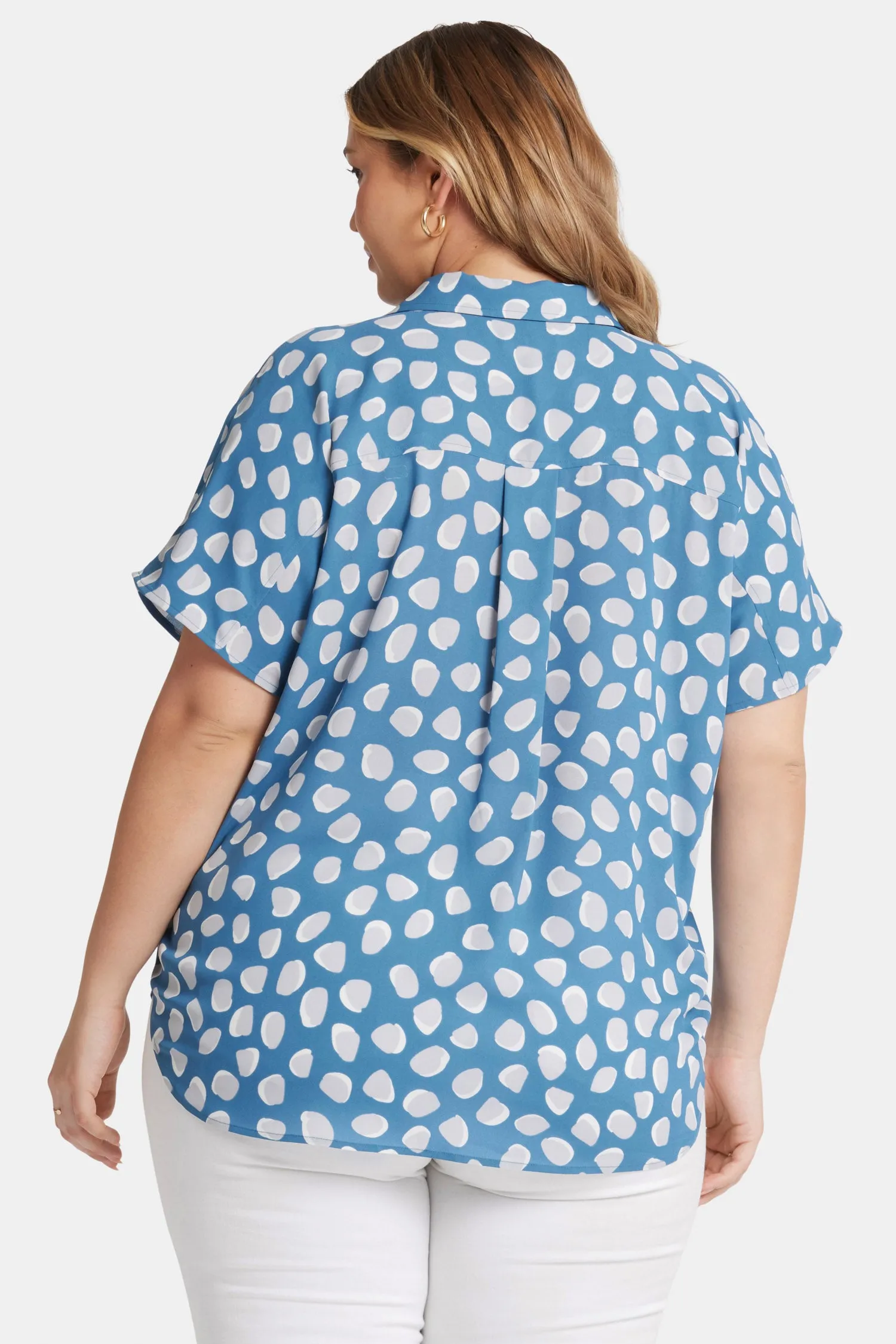 Becky Short Sleeved Blouse In Plus Size - Delilah Dots