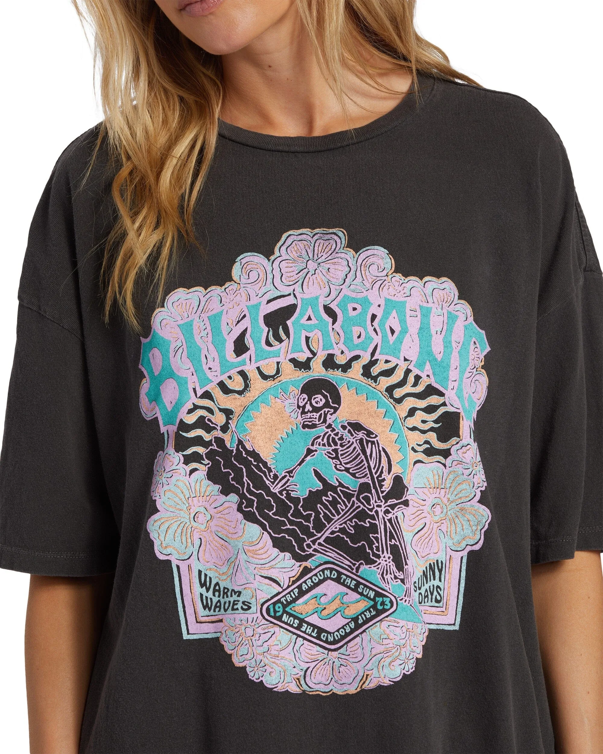 BILLABONG Women's Warm Waves T-Shirt Off Black