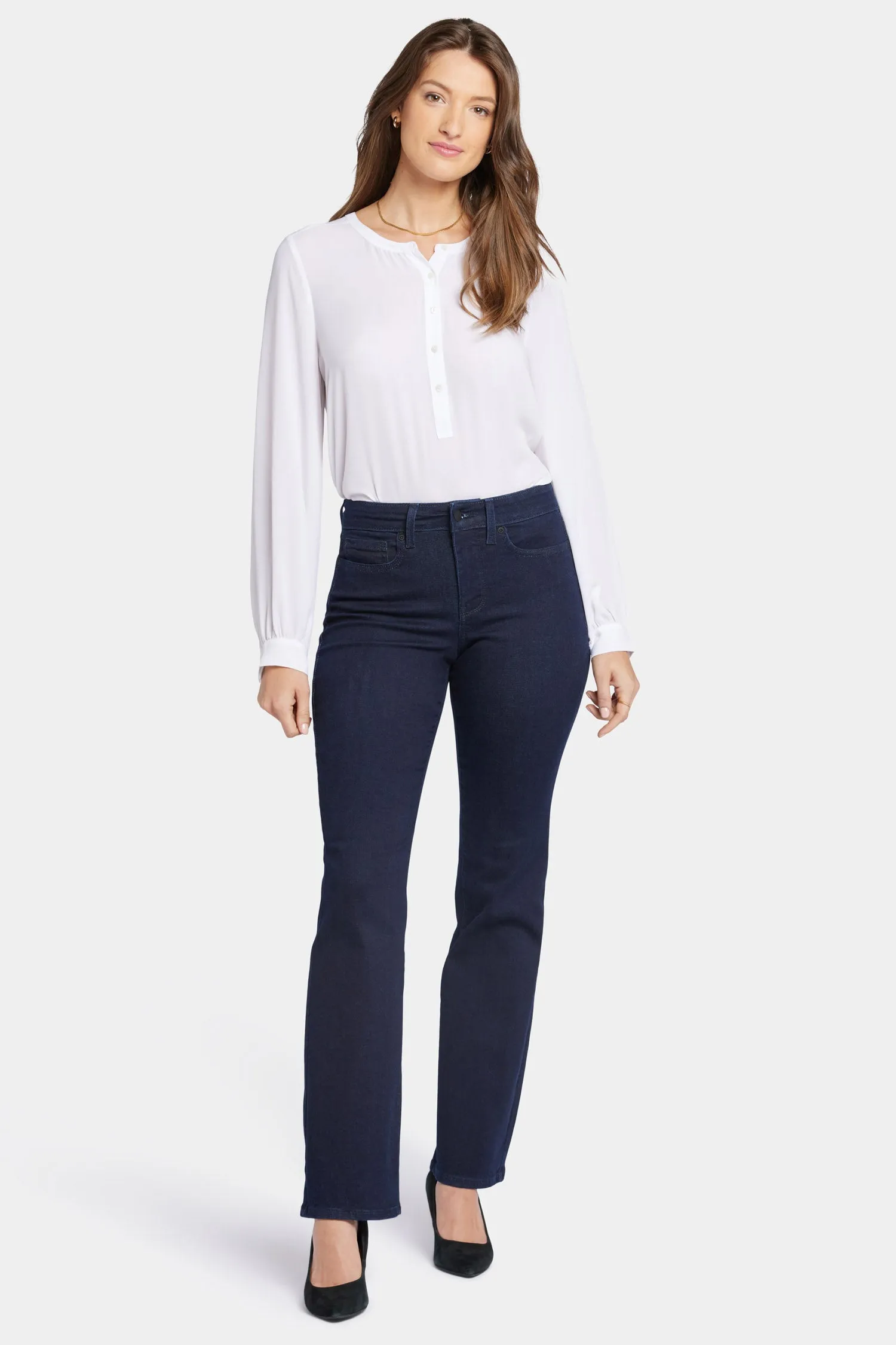 Blake Slim Flared Jeans In Petite - Rinse