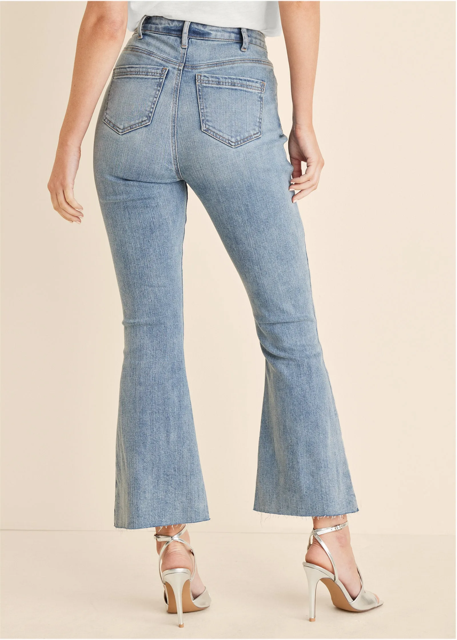 Brigitte Kick Flare Jeans - Light Wash