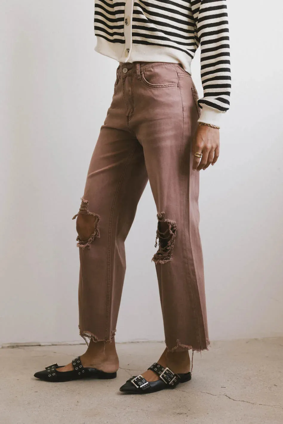 Charlie Distressed Jeans in Mauve