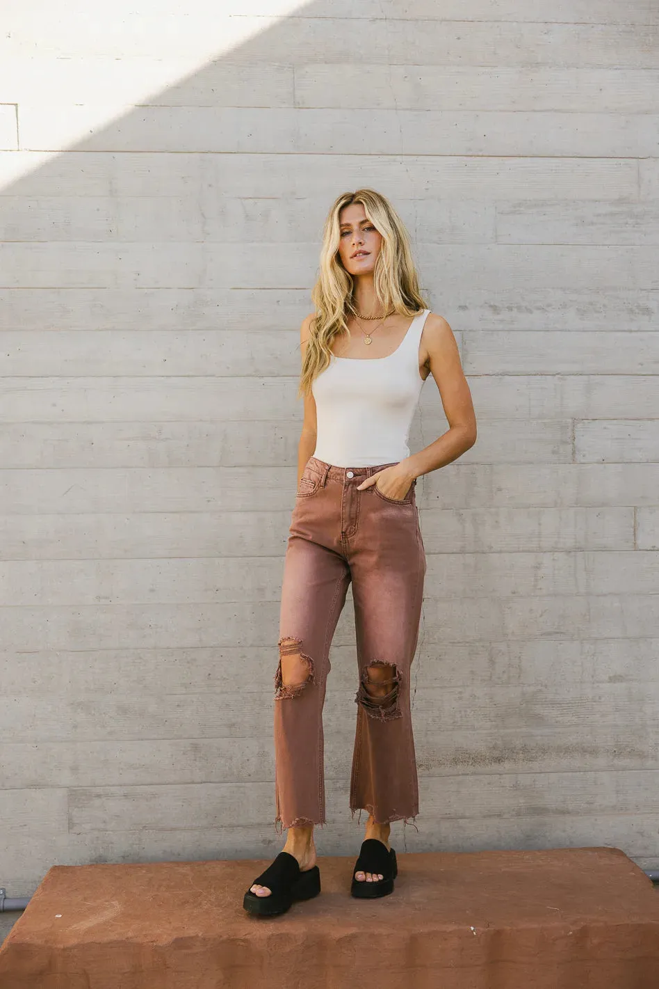 Charlie Distressed Jeans in Mauve