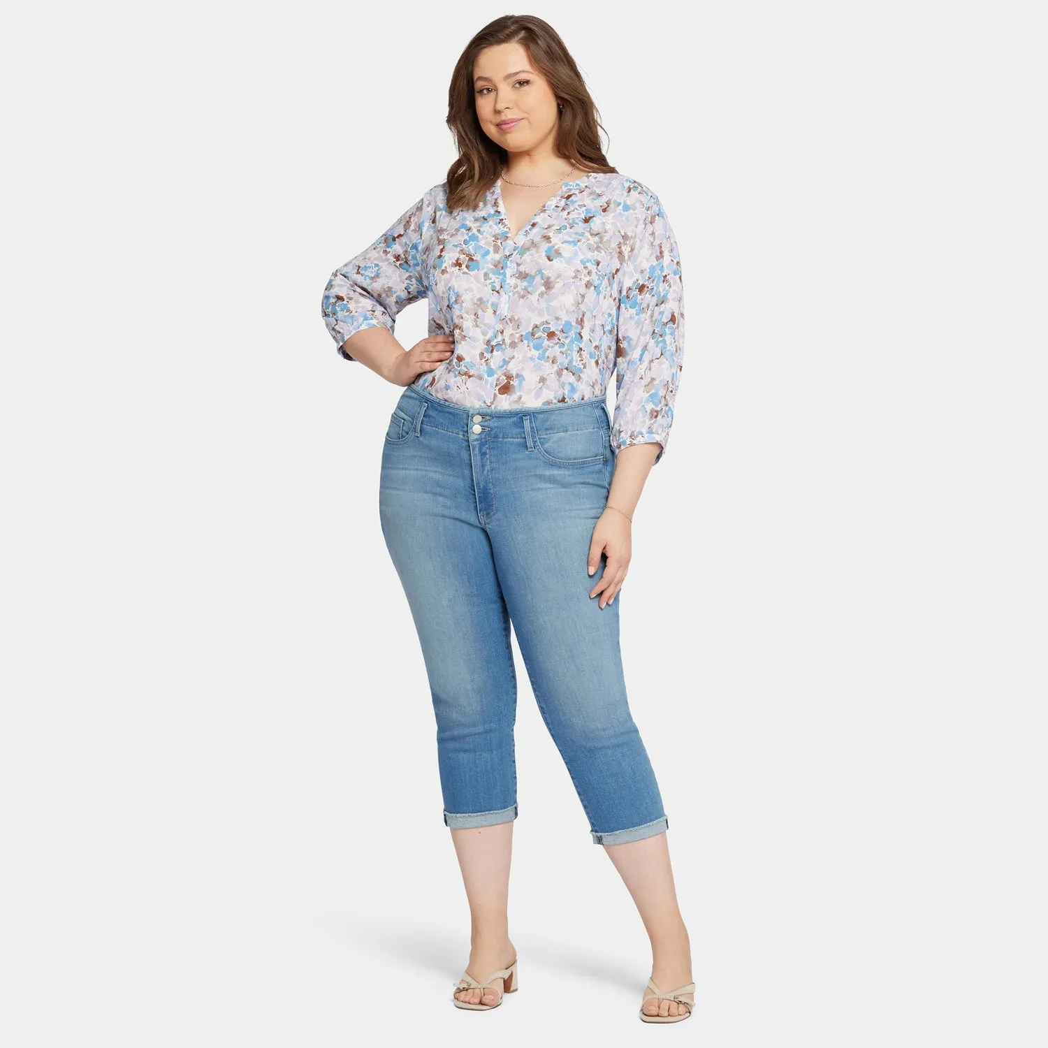 Chloe Capri Jeans In Plus Size - Mesmerize