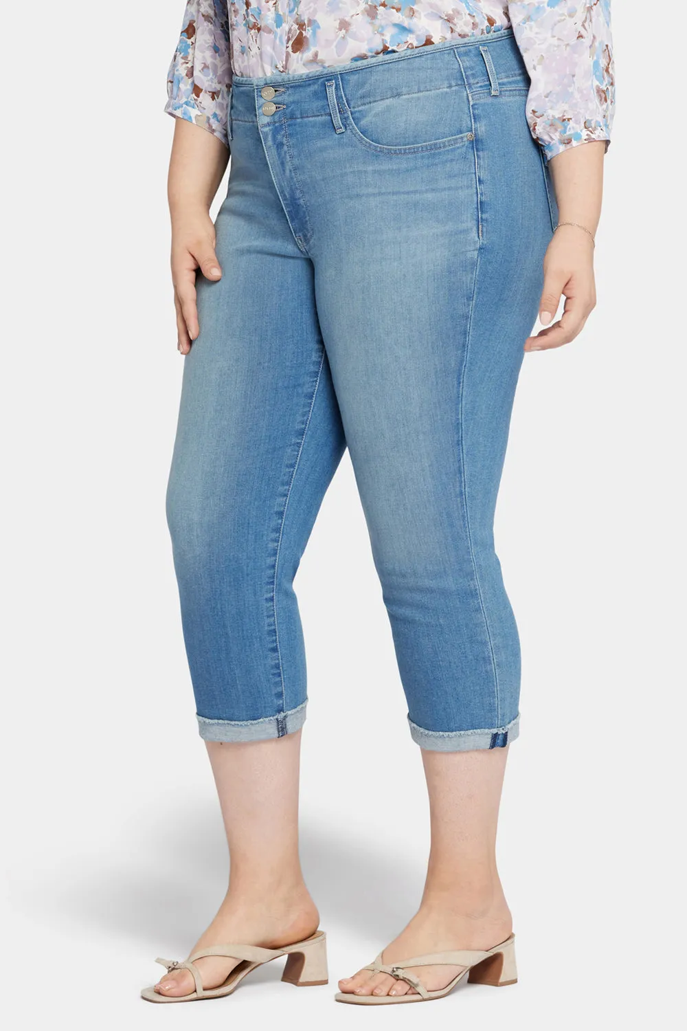 Chloe Capri Jeans In Plus Size - Mesmerize