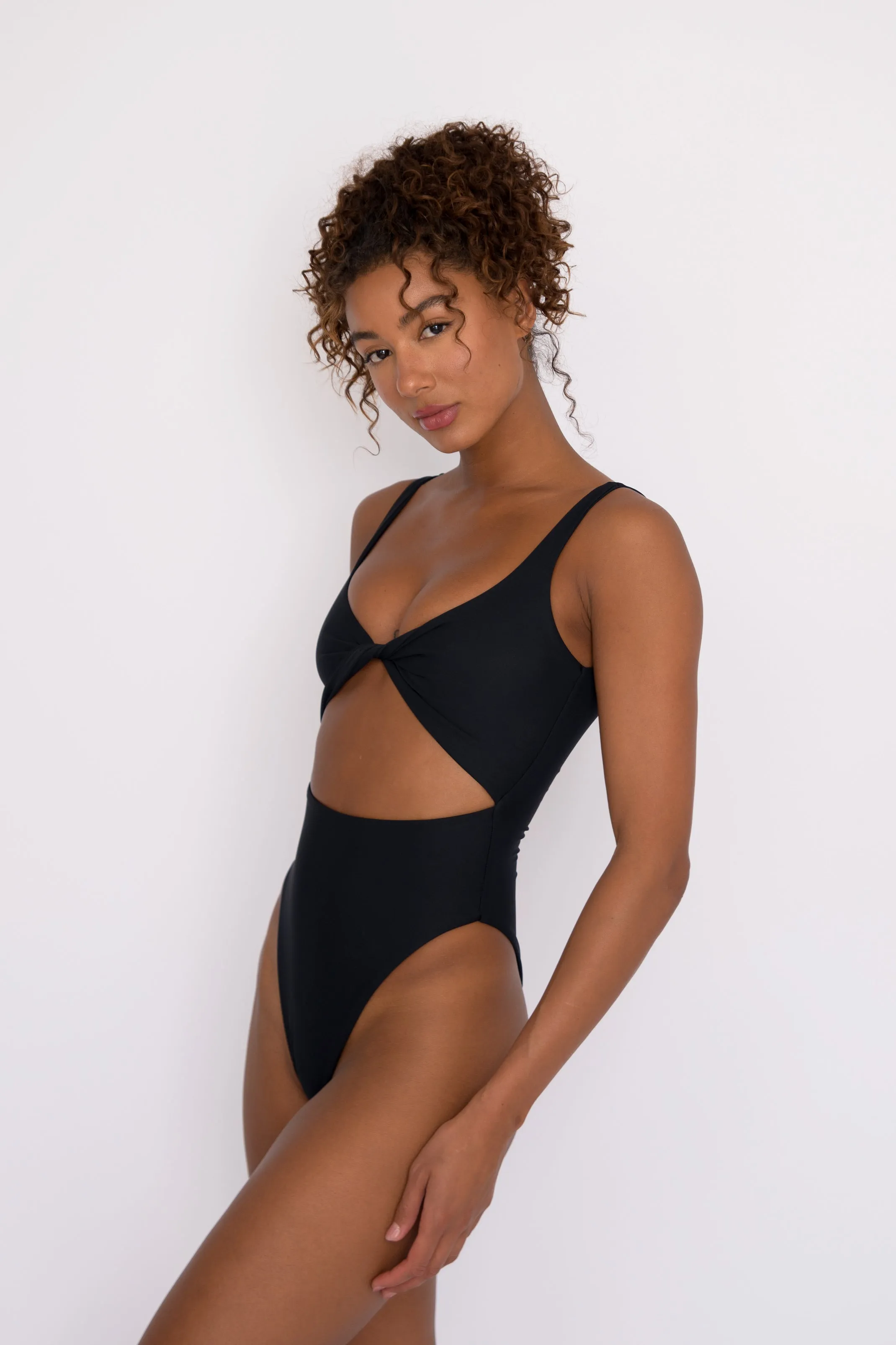 Chloe One Piece - Black