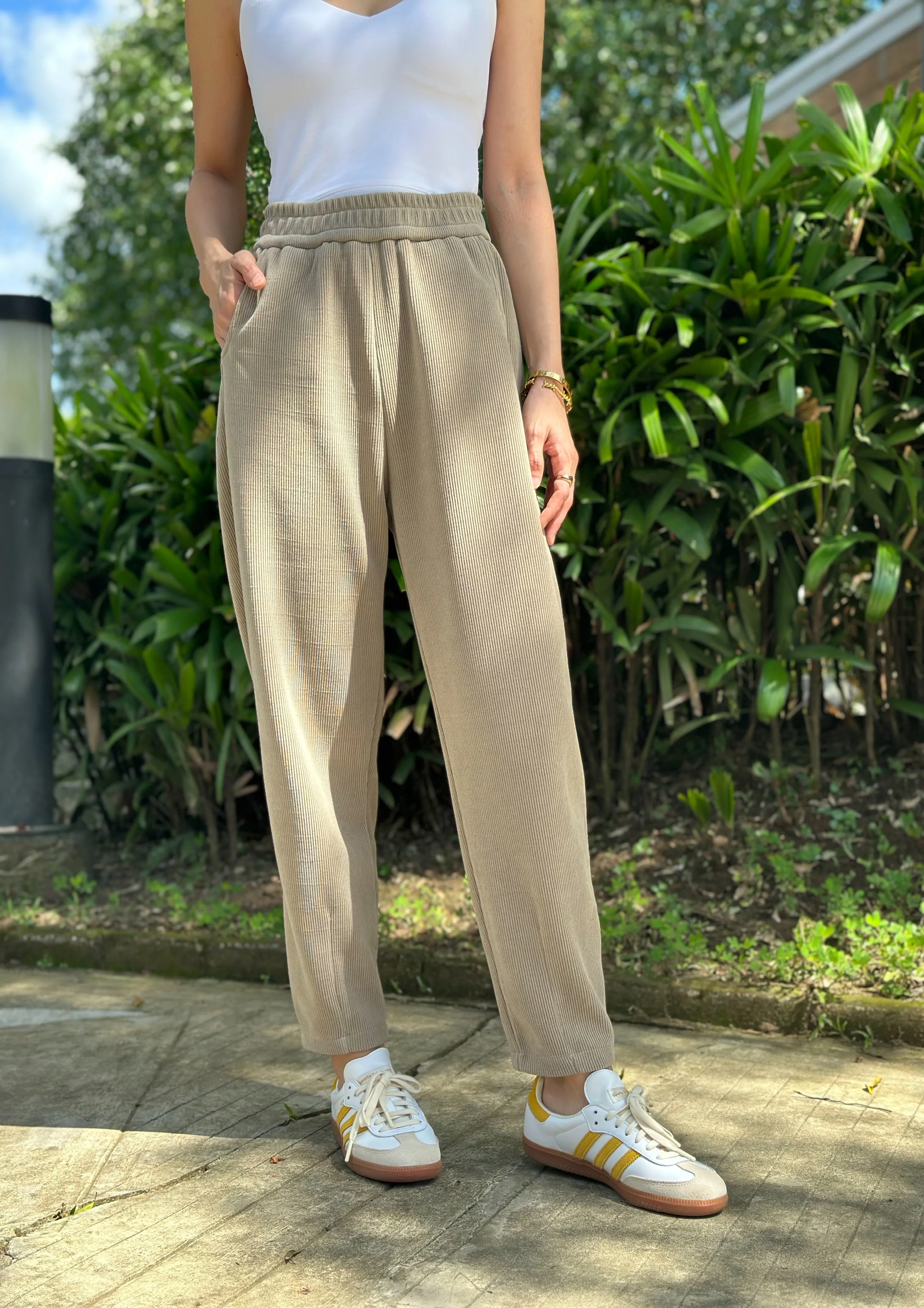 Deniminos Corduroy Pants Beige