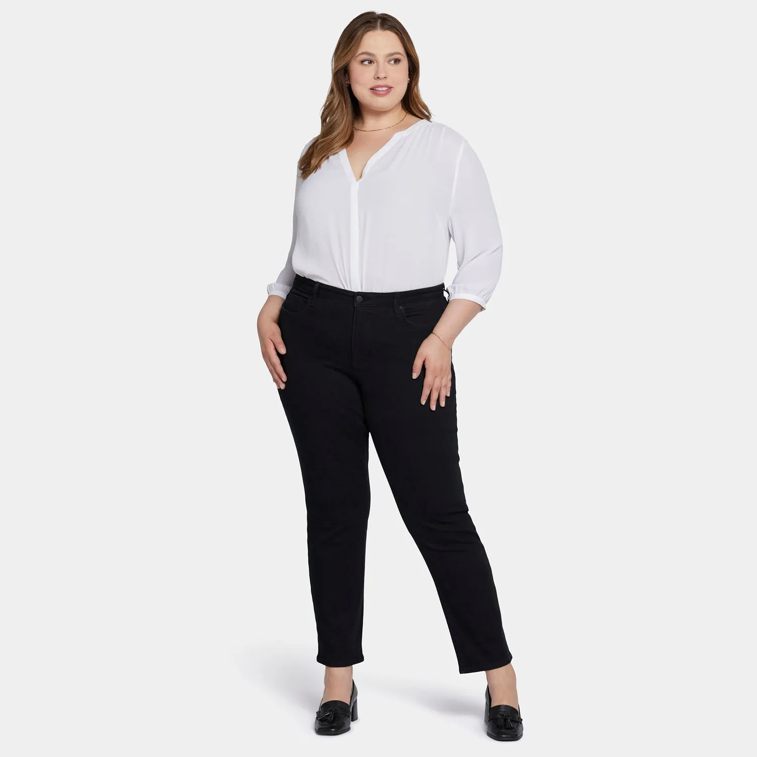 Emma Relaxed Slender Jeans In Plus Size - Huntley