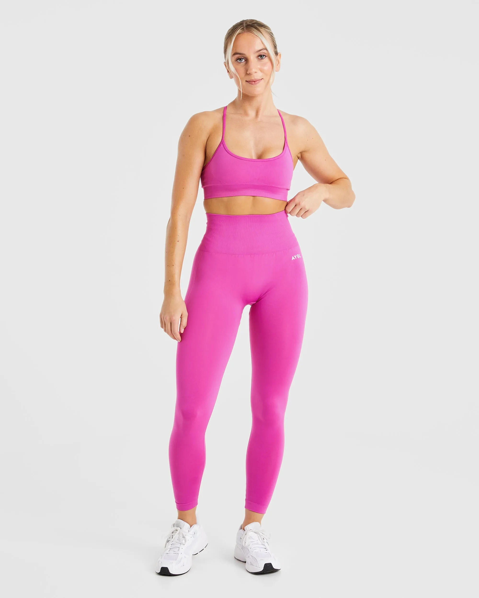 Empower Seamless Sports Bra - Magenta