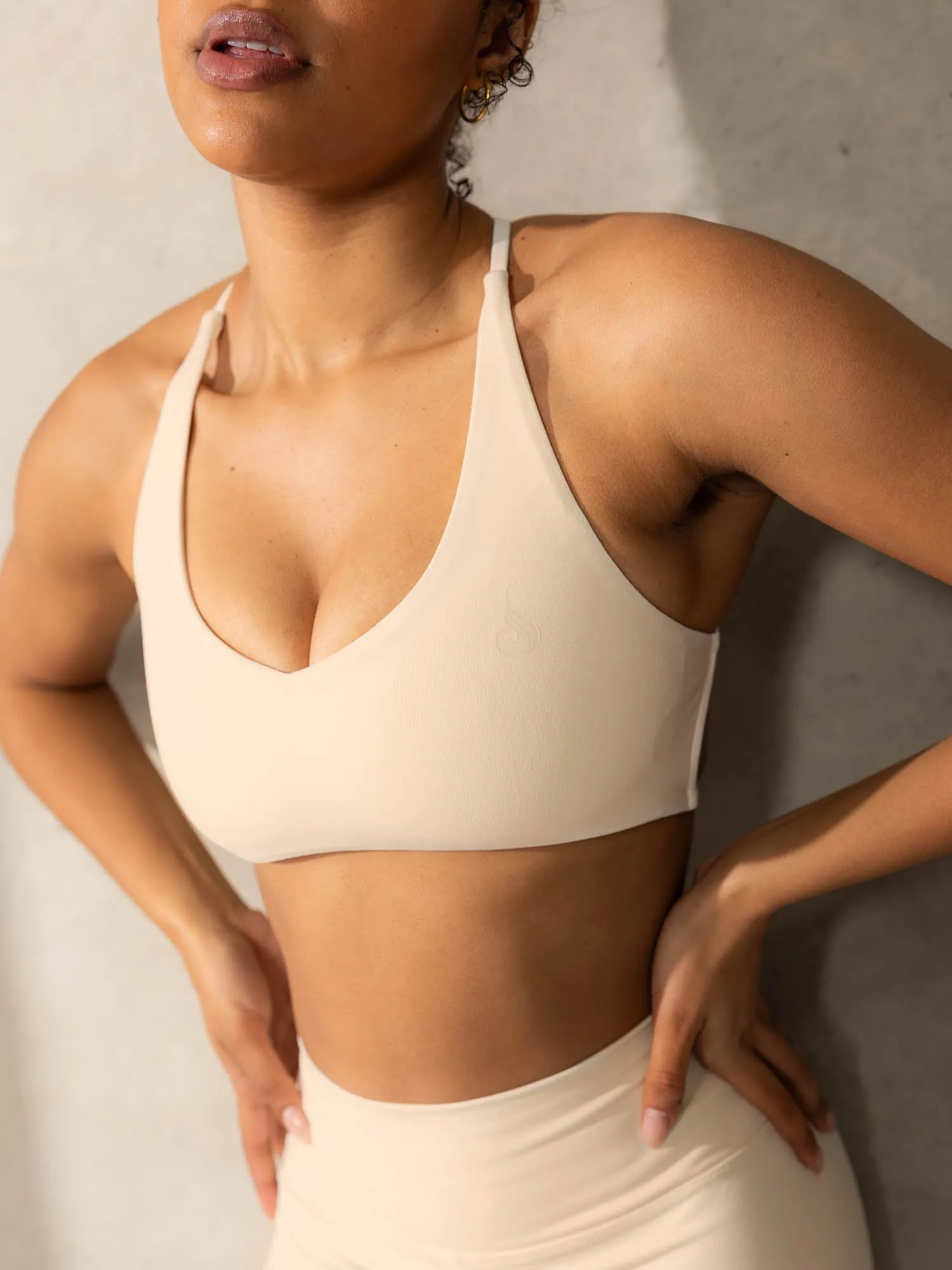 Empower Sports Crop - Vanilla