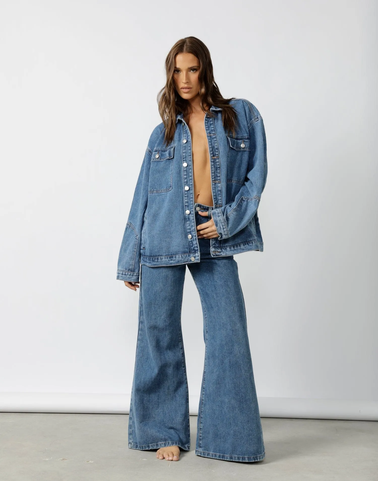 Ethan Wide Leg Jeans (Mid Wash)