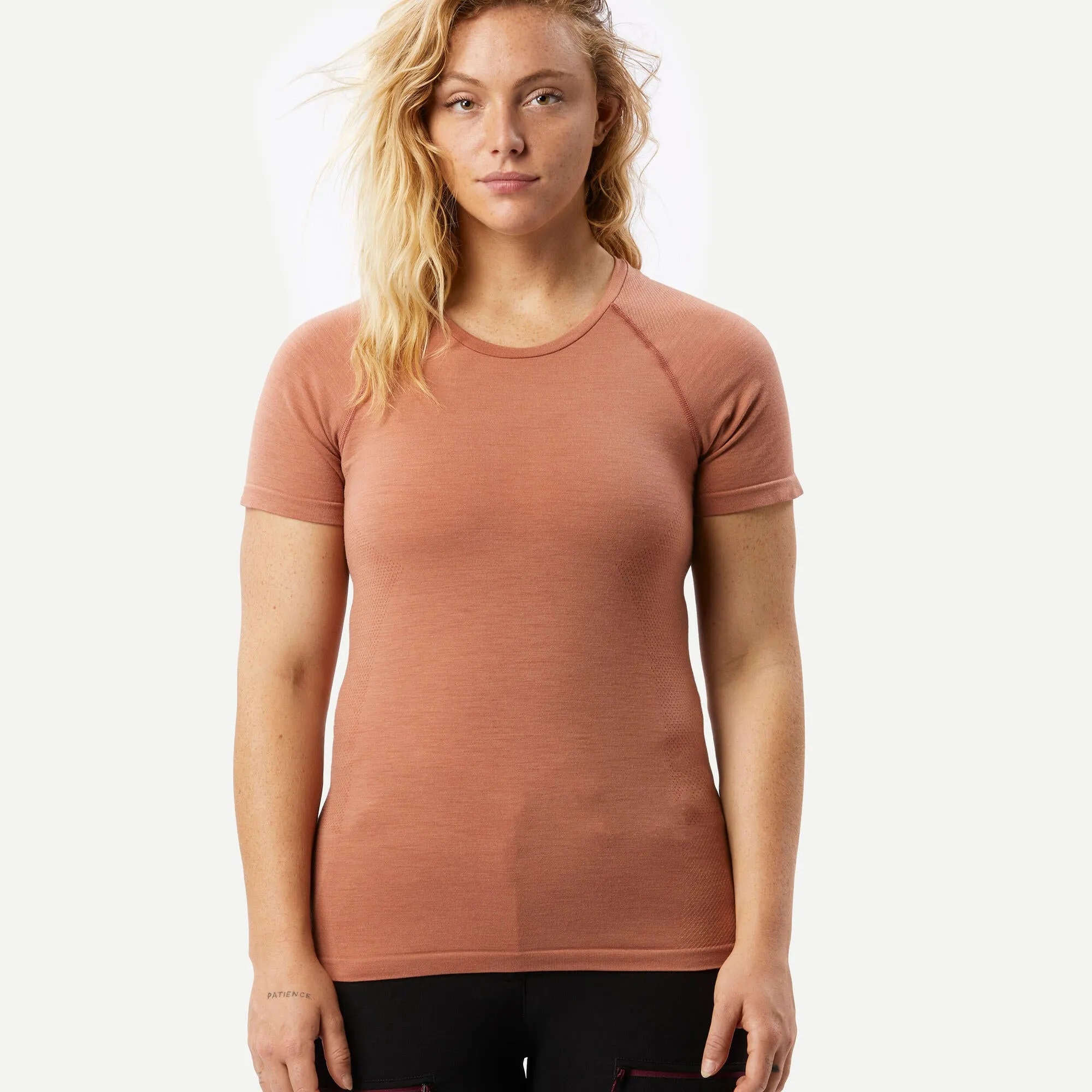 Forclaz Women's seamless short-sleeved Merino wool Backpacking t-shirt - MT900