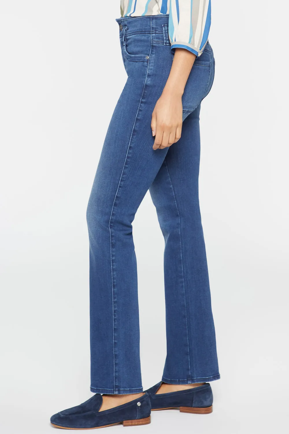 Marilyn Straight Jeans In Petite - Rendezvous