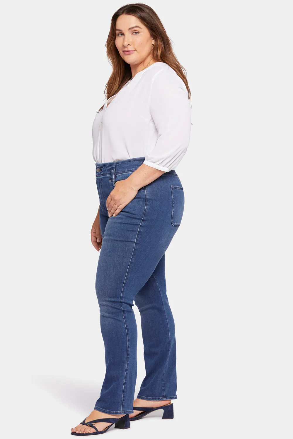 Marilyn Straight Jeans In Plus Size - Rendezvous