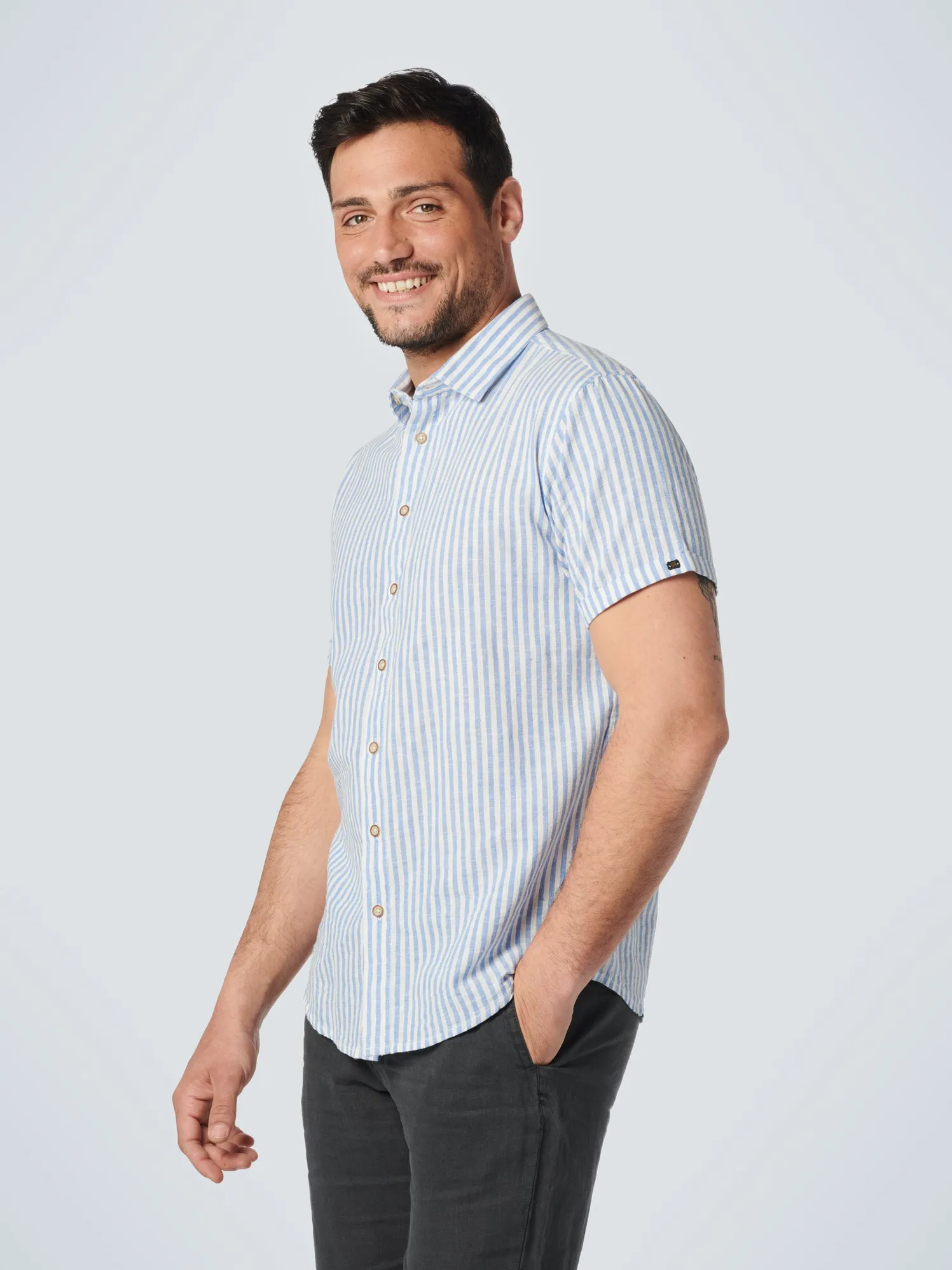 No Excess - Linen Striped Short Sleeved Shirt - Washed Blue