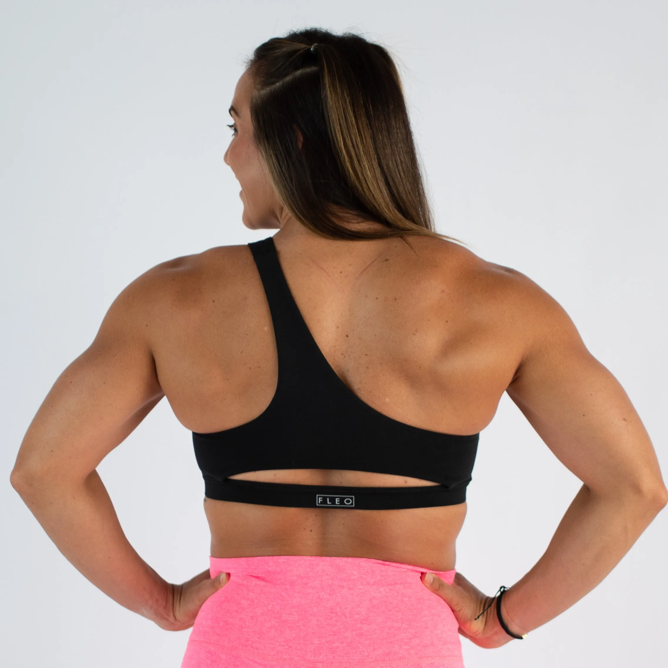 Sylvie Sports Bra - Medium Support