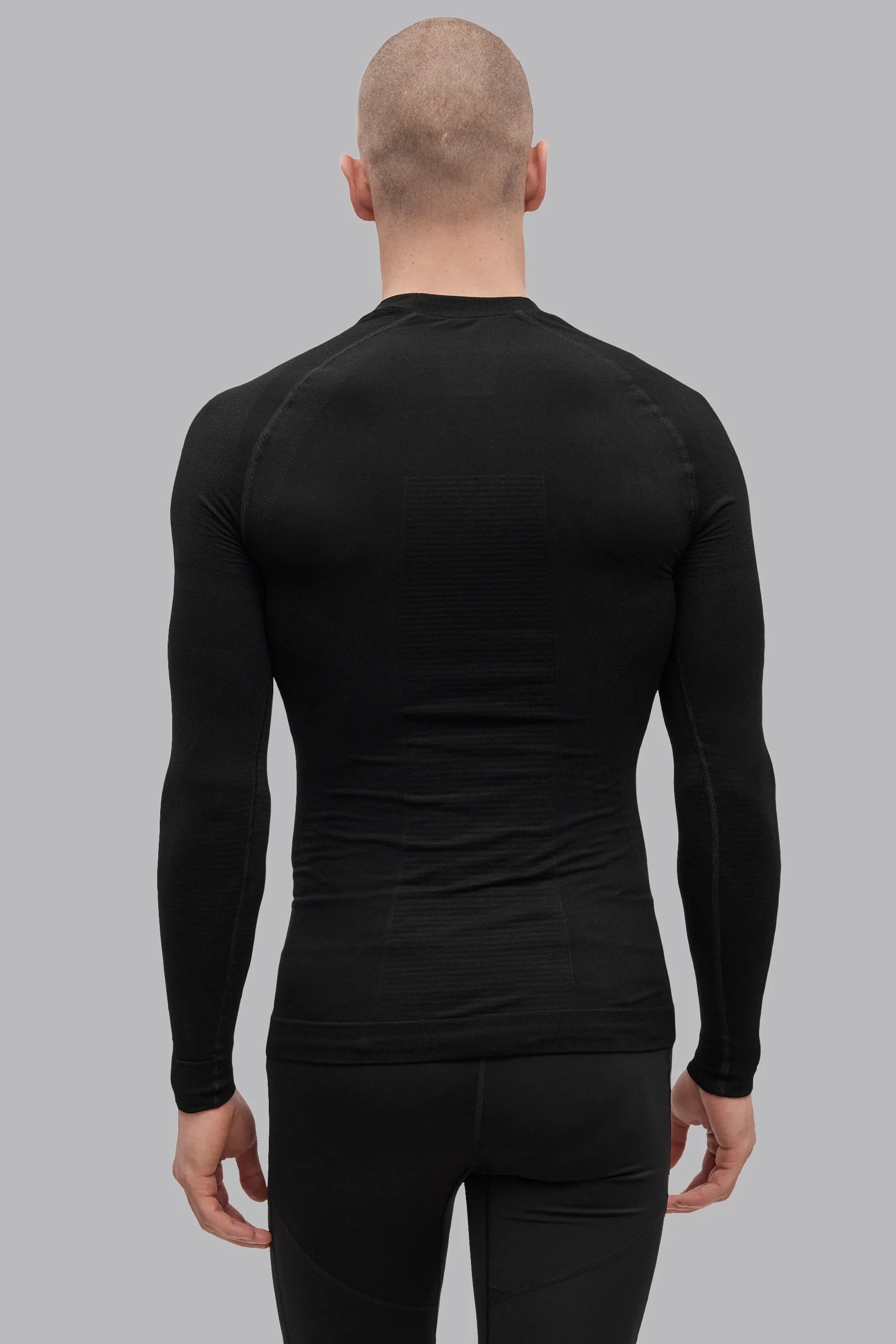 V_BASE SEAMLESS LONG SLEEVED T-SHIRT - Black